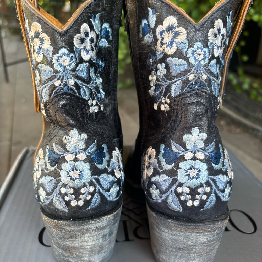 Old Gringo sorazipper 7” boots size 8B blue floral embroidery - Picture 3 of 8